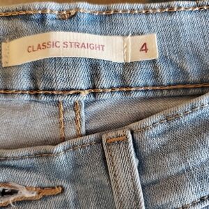 Classic Straight Women's Light Blue Jeans
